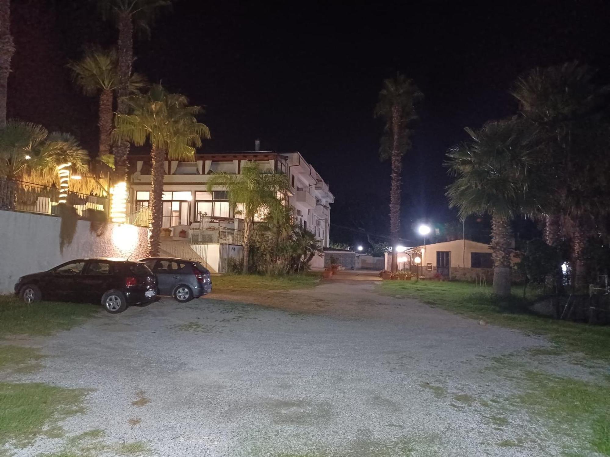 Palm House Bed & Breakfast Lamezia Terme Ngoại thất bức ảnh